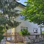 Greenslo Апартаменти